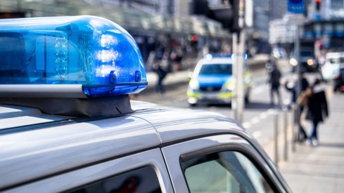 Klop, klop, gedachtepolitie! ‘Doodeng deze censuur in Duitsland’